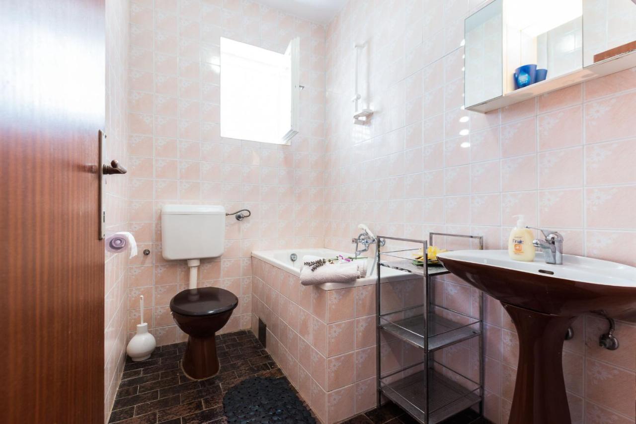 Sukošan Rooms Marija المظهر الخارجي الصورة